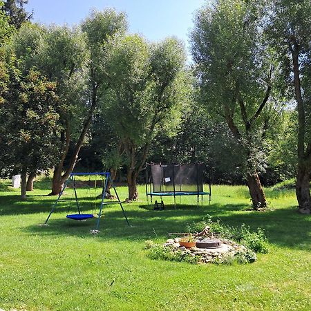 Chwila Moment - Dom W Okolicy Czarnej Gory, Nad Rzeka Villa Stronie Śląskie Buitenkant foto